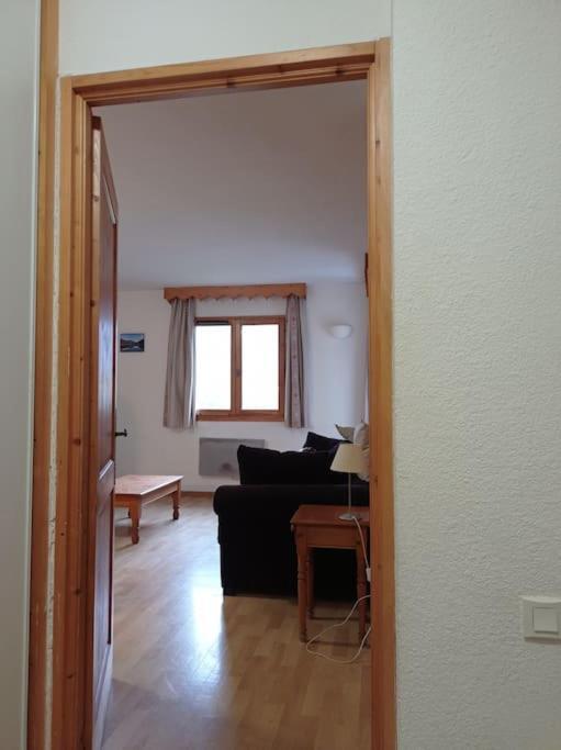 Bel Appartement En Residence Avec Piscines Samoens Exterior photo